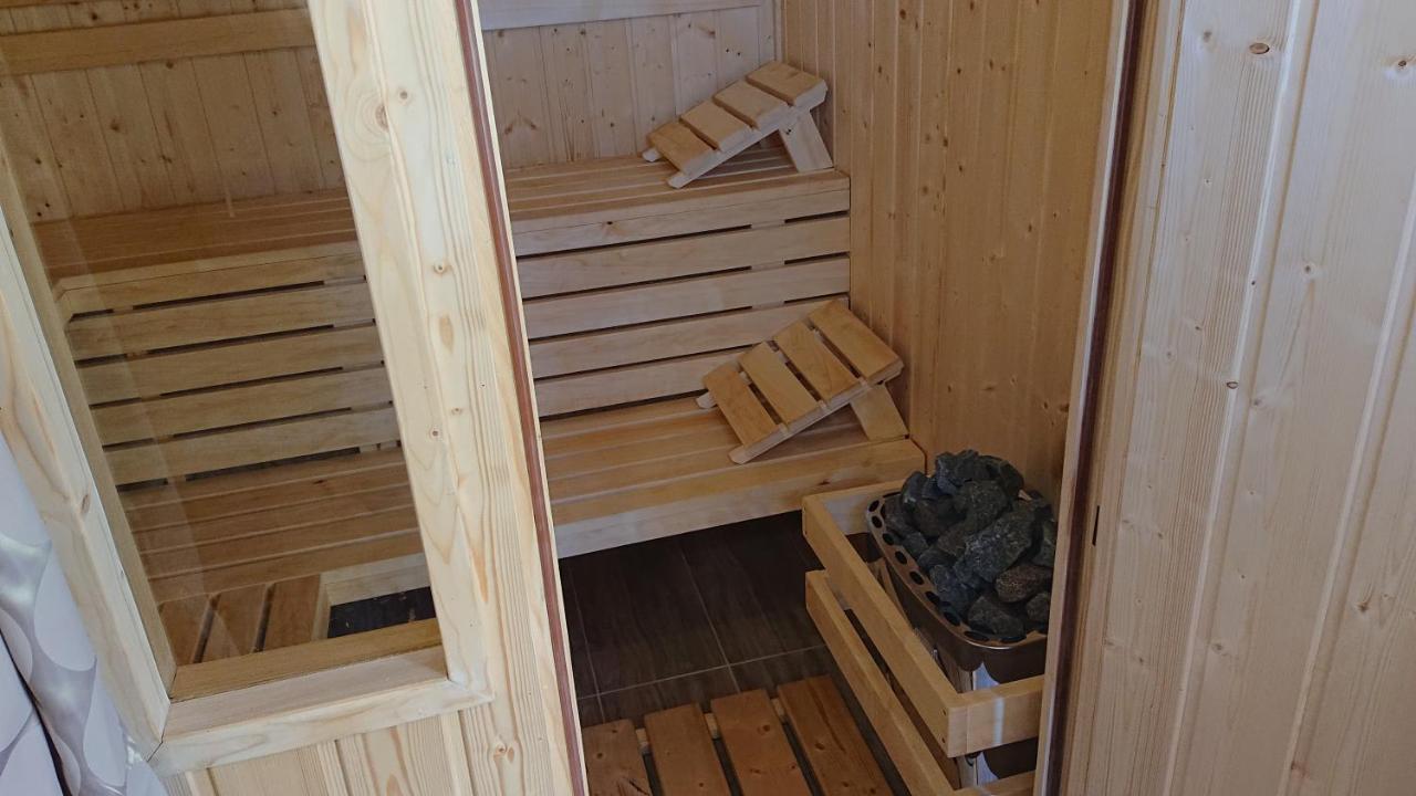Letnia Willa Jacuzzi & Sauna ดาร์โวโว ภายนอก รูปภาพ